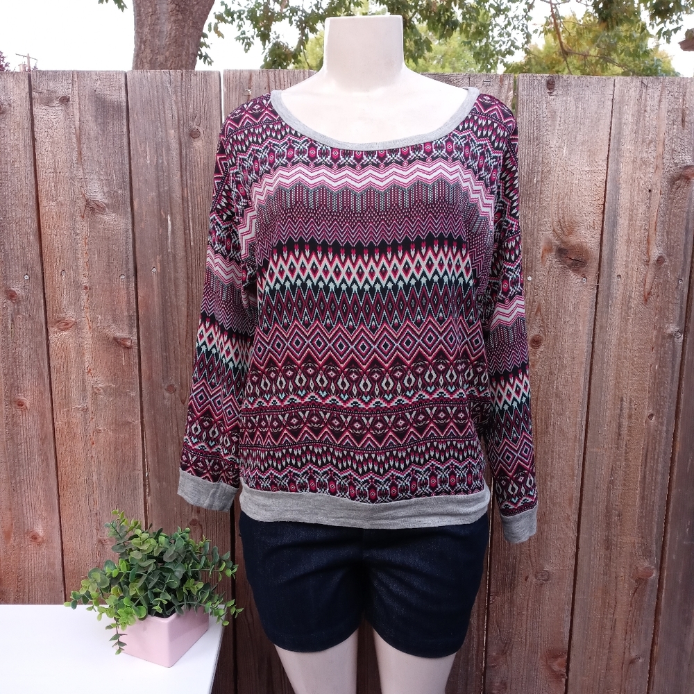 NWT Pink Rose Long Sleeve Top Size Medium